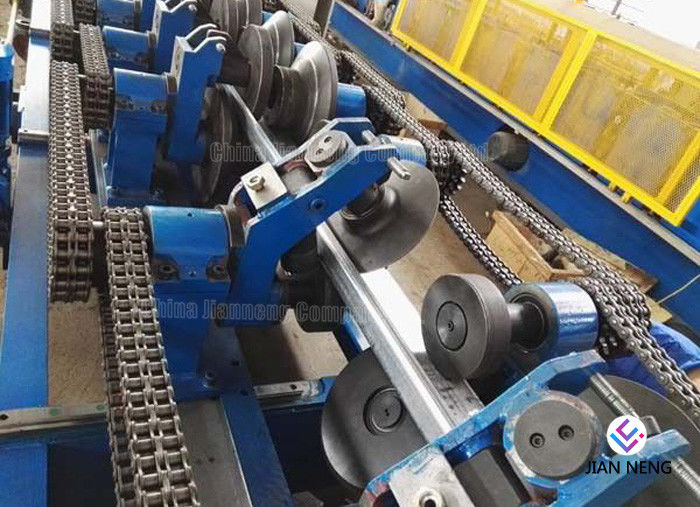 345 এমপিএ কারভিং মেশিন Cr12 ঢেউখেলান Punching Moulds সঙ্গে মেটাল ছাদ মেশিন